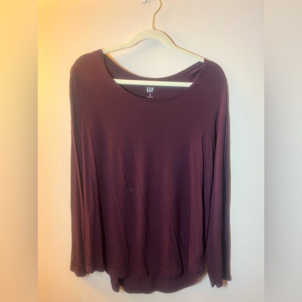 Ladies long sleeve top, Medium